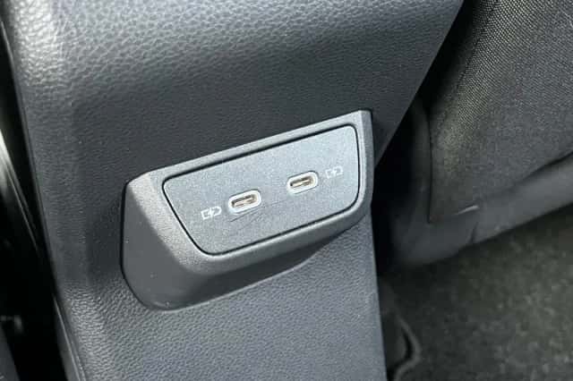 Volkswagen Polo (2023) thumbnail 39