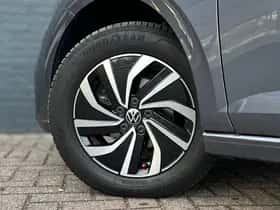 Volkswagen Polo (2023) thumbnail 8