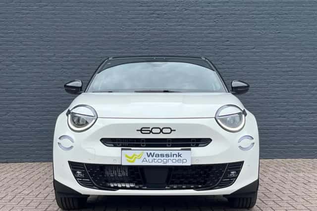 Fiat 600 (2026) thumbnail 2