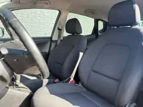 Hyundai ix20 (2015) thumbnail 10