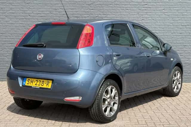 Fiat Punto (2018) thumbnail 5