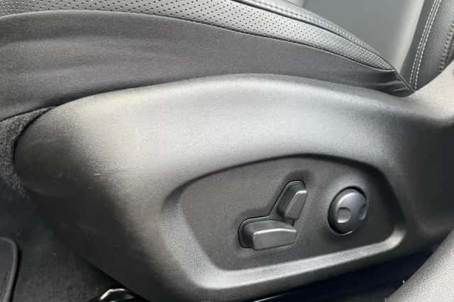 Jeep Renegade (2024) thumbnail 12