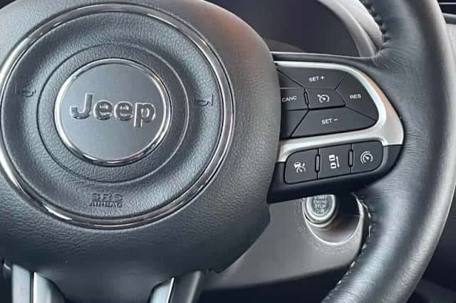 Jeep Renegade (2024) thumbnail 22