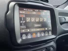 Jeep Renegade (2024) thumbnail 23
