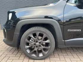 Jeep Renegade (2024) thumbnail 10