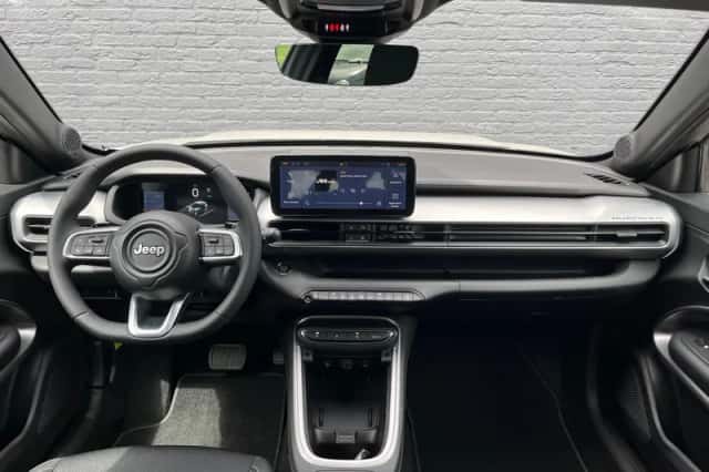 Jeep Avenger (2026) thumbnail 16