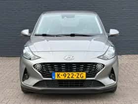 Hyundai i10 (2021) thumbnail 2