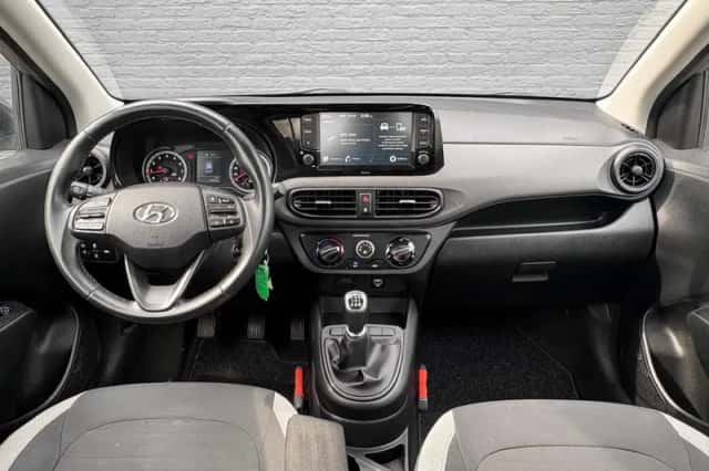 Hyundai i10 (2021) thumbnail 15