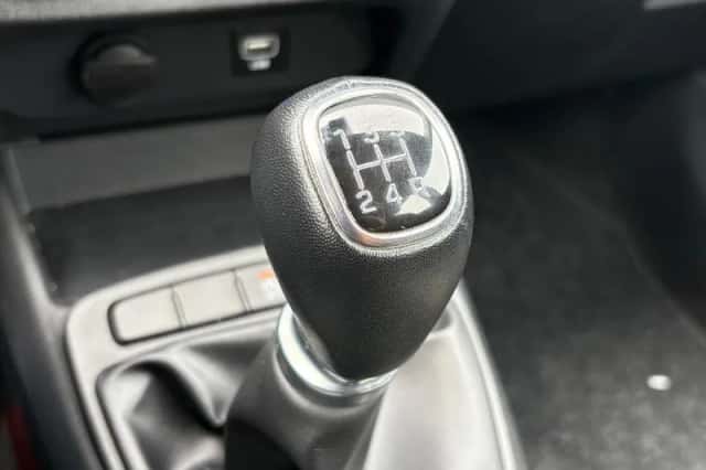 Hyundai i10 (2021) thumbnail 22
