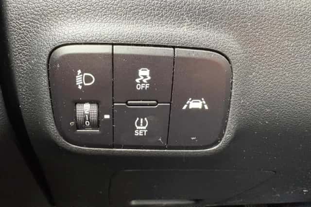 Hyundai i10 (2021) thumbnail 24