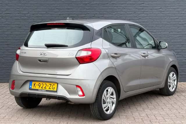 Hyundai i10 (2021) thumbnail 5