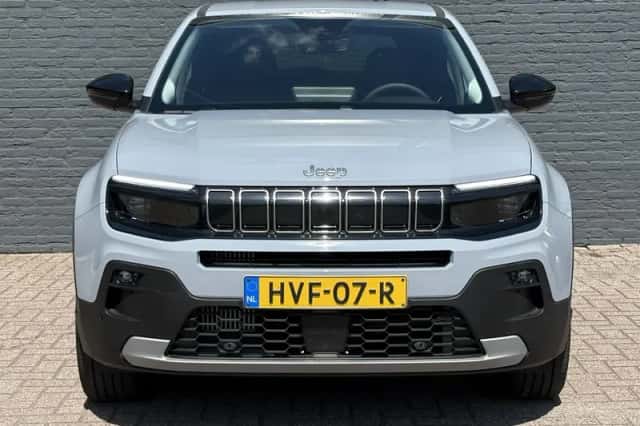 Jeep Avenger (2025) thumbnail 2