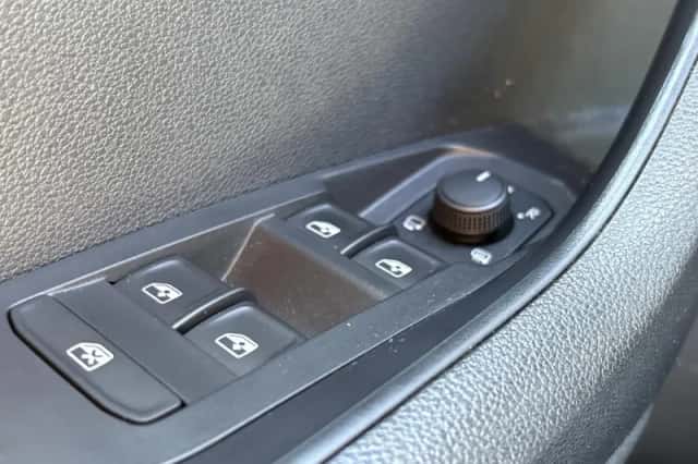 Škoda Karoq (2021) thumbnail 18
