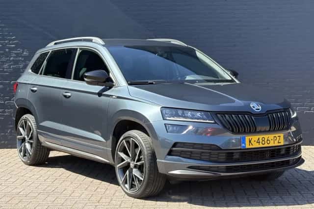 Škoda Karoq (2021) thumbnail 3