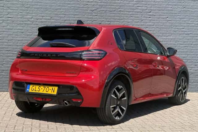 Peugeot 208 (2024) thumbnail 5