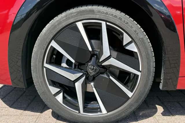 Peugeot 208 (2024) thumbnail 9