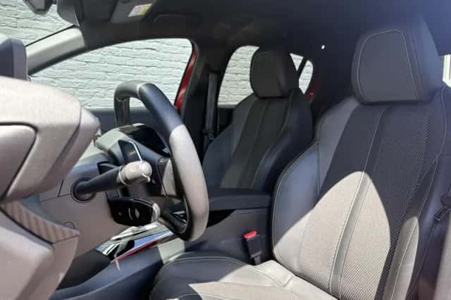 Peugeot 208 (2024) thumbnail 10