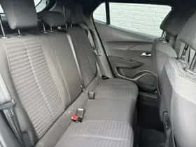 Peugeot e-2008 (2024) thumbnail 15