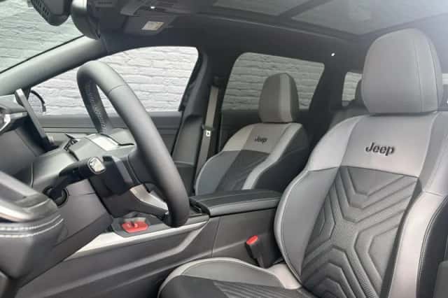 Jeep Compass (2026) thumbnail 11