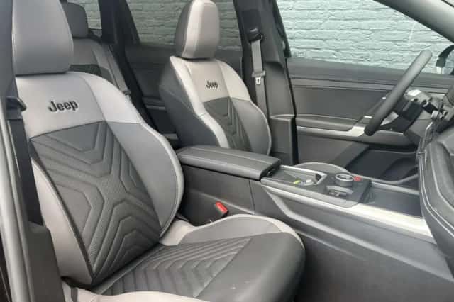 Jeep Compass (2026) thumbnail 13