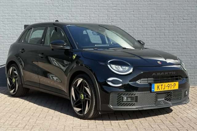 Abarth 600e (2026) thumbnail 3