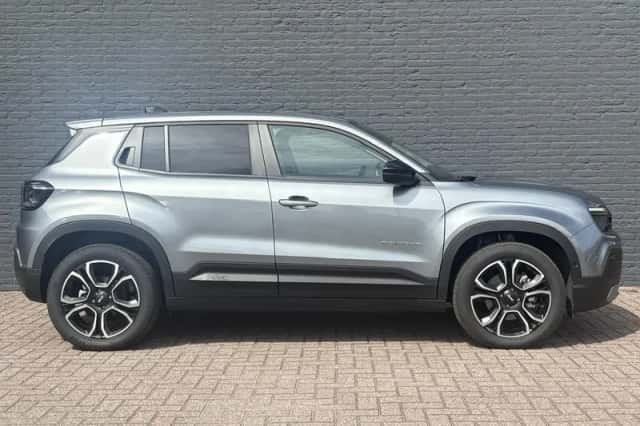 Jeep Avenger (2025) thumbnail 4
