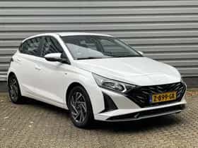 Hyundai i20 (2024) thumbnail 3