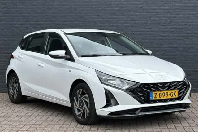 Hyundai i20 (2024) thumbnail 4