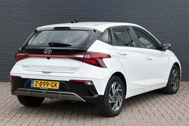 Hyundai i20 (2024) thumbnail 6
