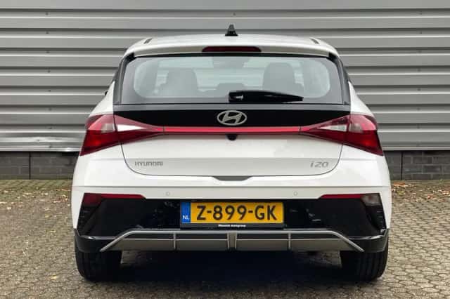 Hyundai i20 (2024) thumbnail 6