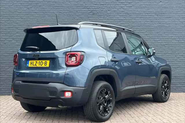 Jeep Renegade (2025) thumbnail 6