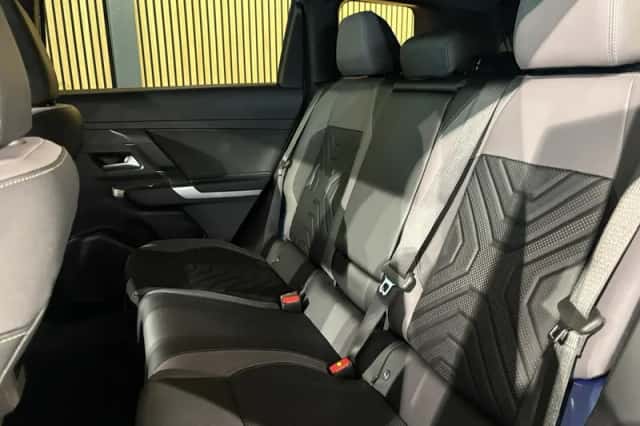 Jeep Compass (2026) thumbnail 11