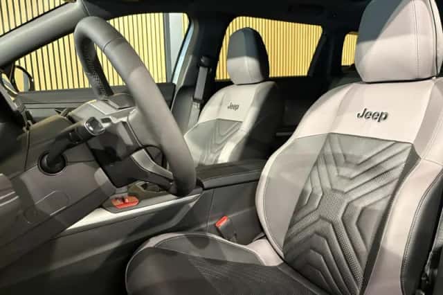 Jeep Compass (2026) thumbnail 10