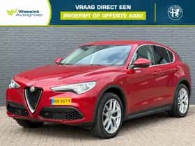 Alfa Romeo Stelvio (2017)
