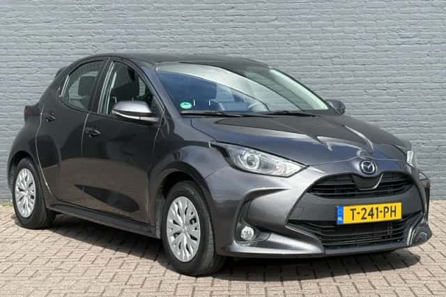 Mazda 2 Hybrid (2023) thumbnail 3