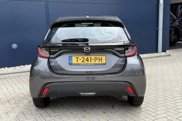 Mazda 2 Hybrid (2023) thumbnail 5