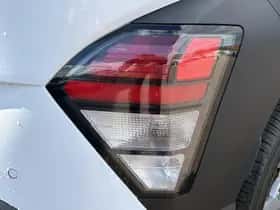 Hyundai Kona (2024) thumbnail 33