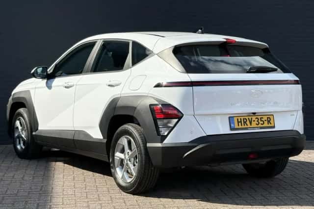 Hyundai Kona (2024) thumbnail 9