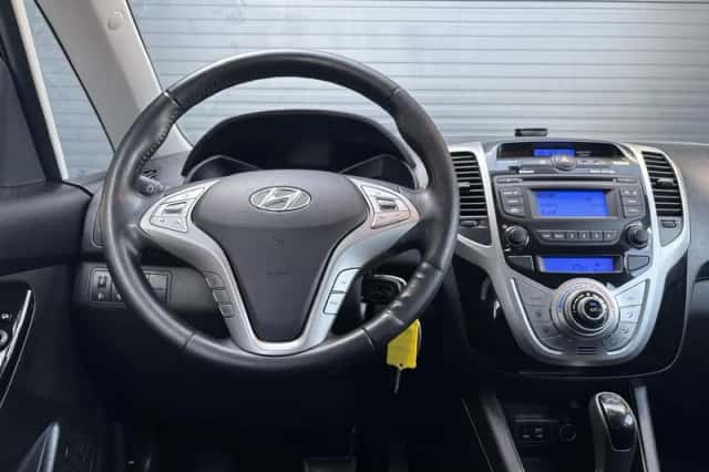 Hyundai ix20 (2015) thumbnail 16