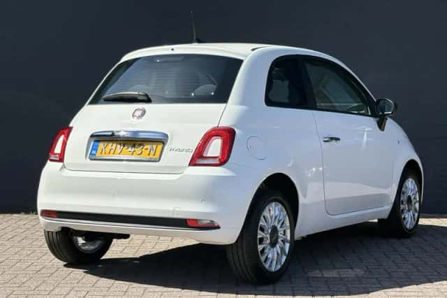 Fiat 500 (2023) thumbnail 5