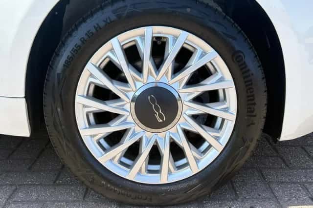 Fiat 500 (2023) thumbnail 10