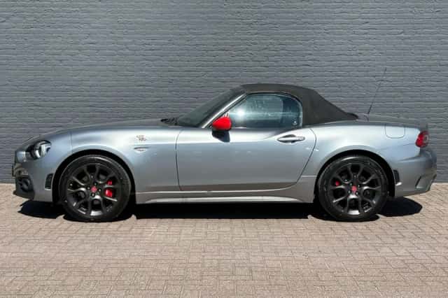 Fiat 124 Spider (2017) thumbnail 12