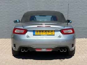Fiat 124 Spider (2017) thumbnail 14