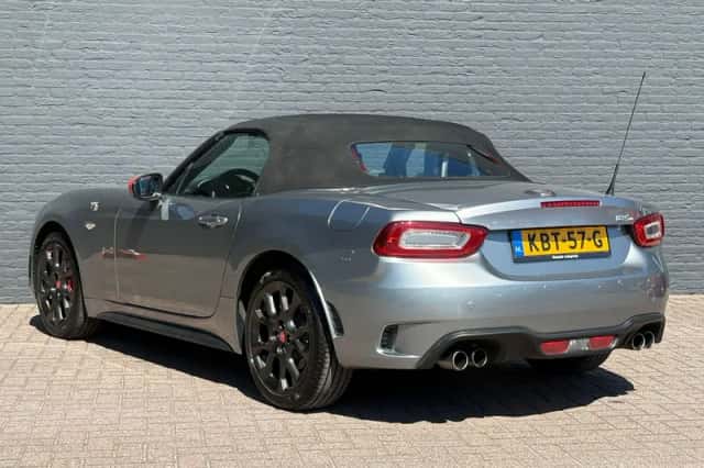 Fiat 124 Spider (2017) thumbnail 16