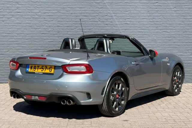 Fiat 124 Spider (2017) thumbnail 9