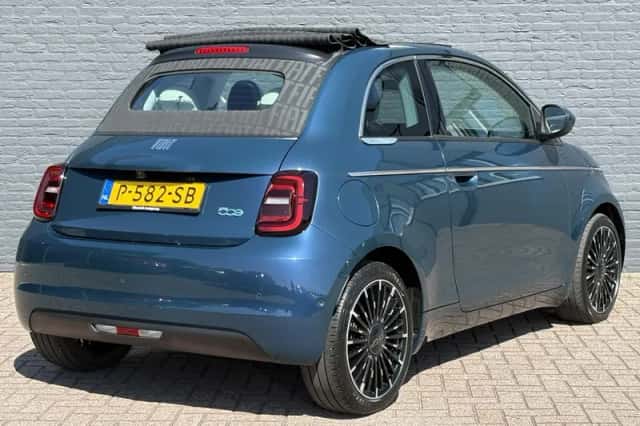 Fiat 500e (2022) thumbnail 6