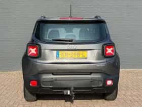 Jeep Renegade (2016) thumbnail 6