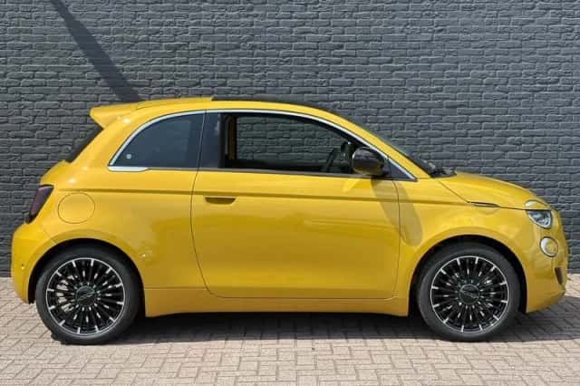 Fiat 500e (2026) thumbnail 4