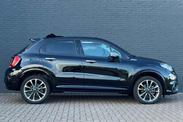 Fiat 500X (2024) thumbnail 6