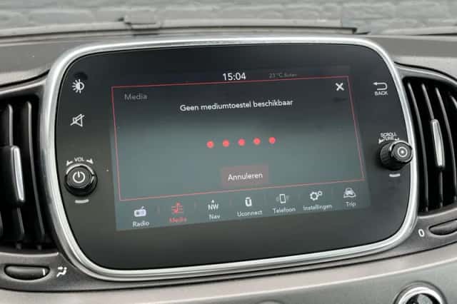 Fiat 500 (2021) thumbnail 25